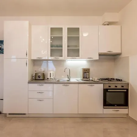 Appartement Belo Horizonte, With Pool & Sea View Split