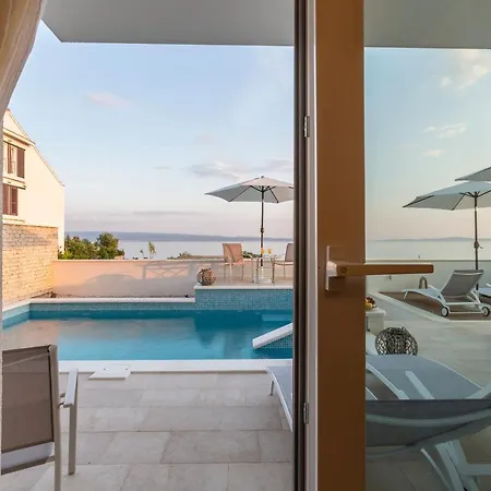 Belo Horizonte, With Pool & Sea View * Split