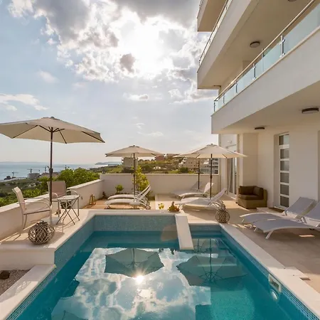 Appartement Luxury Horizonte With Swimming Pool
