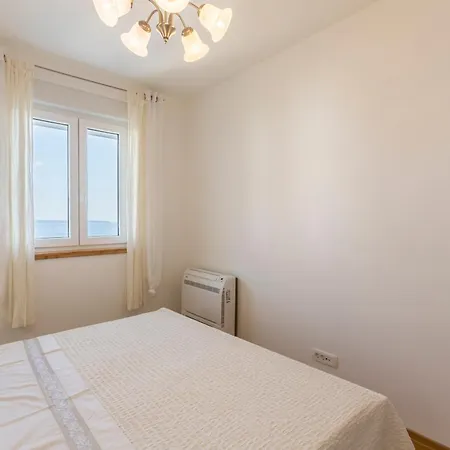 Appartement Belo Horizonte, With Pool & Sea View Split