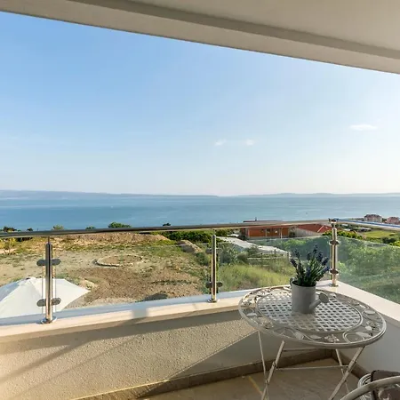 Luxury Horizonte With Swimming Pool Apartman *